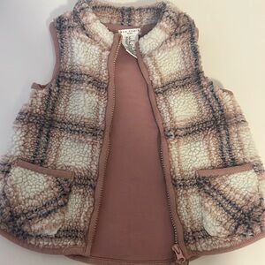 Size 2T vest
